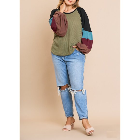 Colorblock Puff Waffle Plus Size Top {Umgee USA} - Picture 5 of 5